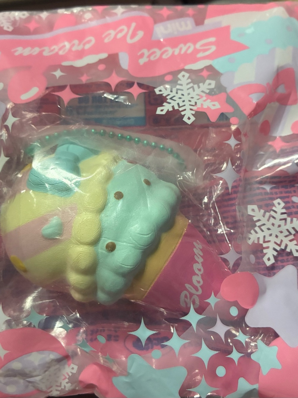 Ibloom squishy ice cream cone.